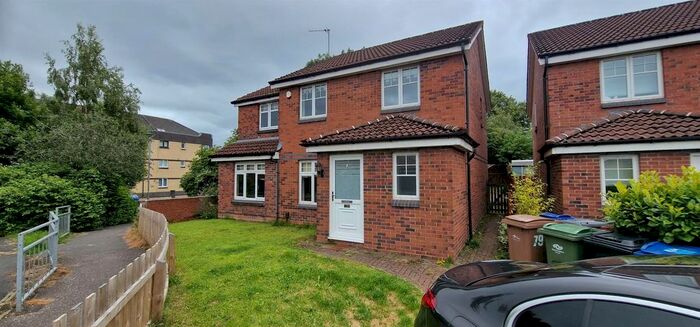 4 Bedroom Property To Rent In Nethergreen Crescent, Renfrew, PA4
