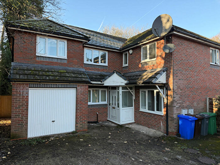 6 Bedroom Detached House To Rent In The Hollies, Manchester, M20