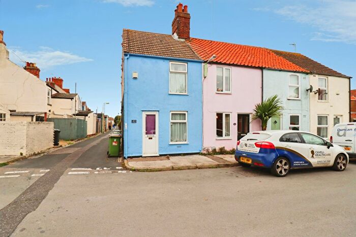 2 Bedroom Terraced House For Sale In Melbourne Road, Lowestoft, NR32