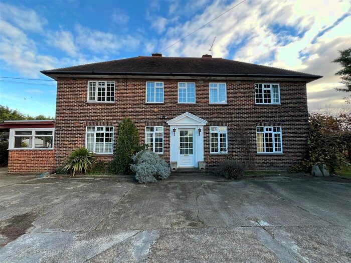 5 Bedroom Detached House To Rent In Rye Street, Cliffe, Rochester, ME3