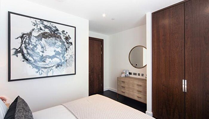 2 Bedroom Apartment To Rent In Charles Clowes Walk, London, SW11