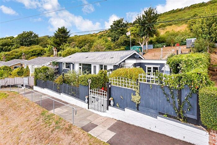 3 Bedroom Bungalow For Sale In St. George's Crescent, Dover, Kent, CT17