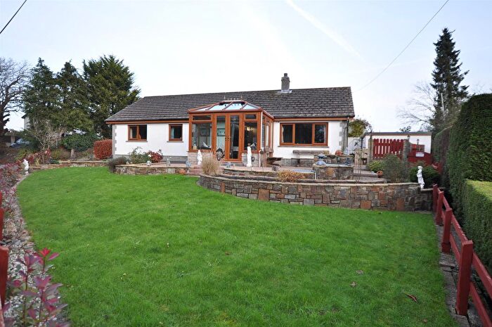 3 Bedroom Detached Bungalow For Sale In St. Clears, Carmarthen, SA33