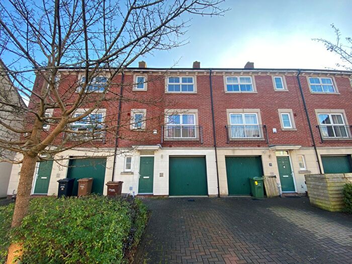 4 Bedroom Terraced House To Rent In Tollhouse Close, Picket Twenty, Andover, SP11