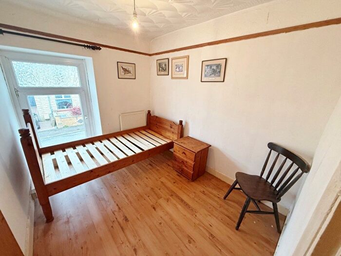 3 Bedroom Terraced House For Sale In High Street, Pontarddulais, Swansea, SA4