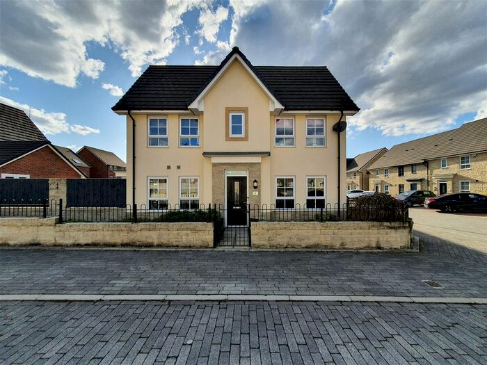 Houses for sale & to rent in SK14 3AL, Mottram Old Road,,Hyde Godley, Hyde