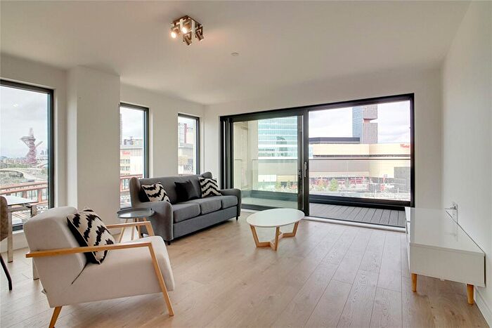 2 Bedroom Apartment To Rent In Great Eastern Road London, E15