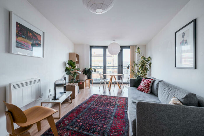 1 Bedroom Flat To Rent In Actons Lock, Hackney, E2