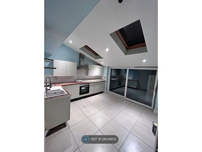 3 Bedroom Terraced House To Rent In Broom Street, Swinton, Manchester, M27