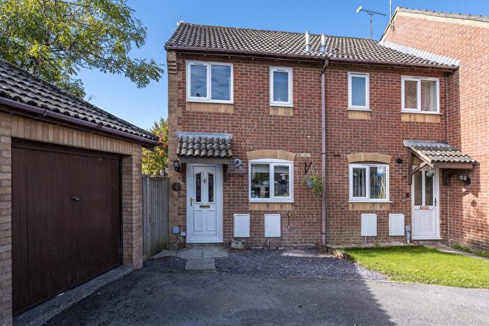 2 Bedroom End Of Terrace House For Sale In Pound Lane, Shaftesbury, SP7