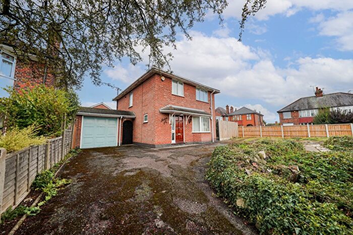 4 Bedroom Detached House For Sale In Park Hill Drive, Leicester, Leicestershire, LE2