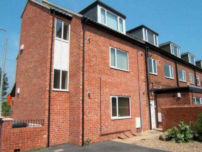 1 Bedroom Flat To Rent In Halton Lofts, Irwin Approach, Halton Leeds, LS15