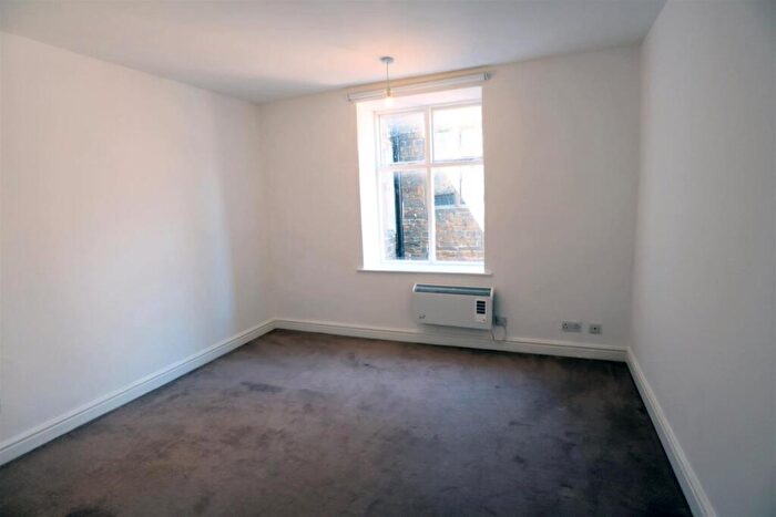 2 Bedroom Apartment To Rent In High Street East, Uppingham, Rutland, LE15