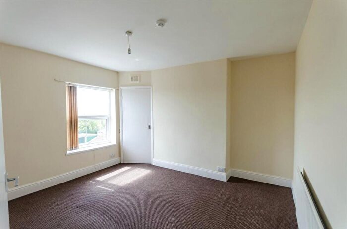 1 Bedroom Flat To Rent In Princes Avenue, Withernsea, HU19