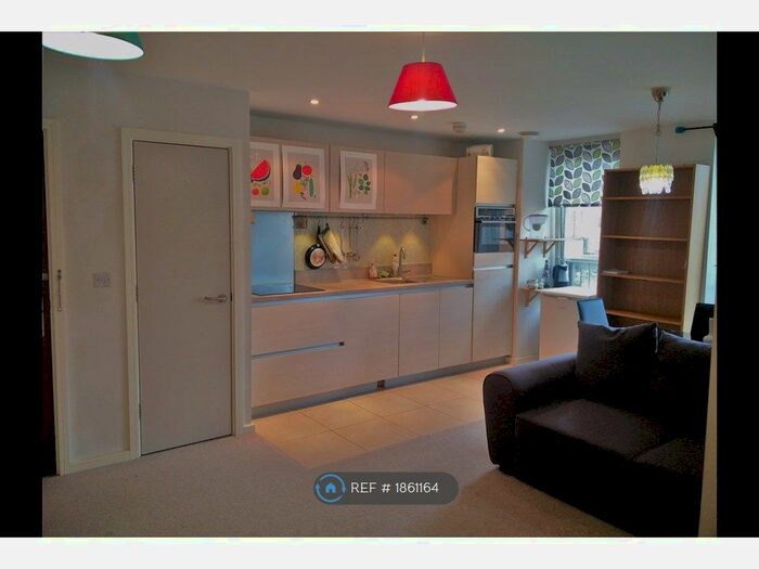 1 Bedroom Flat To Rent In Hastings Road, London, E16