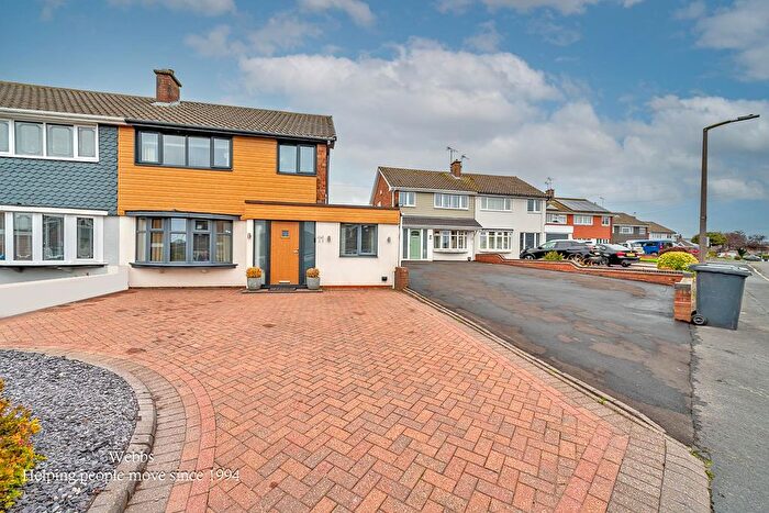 4 Bedroom Semi-Detached House For Sale In Great Wyrley, Bluebell Lane, WS6