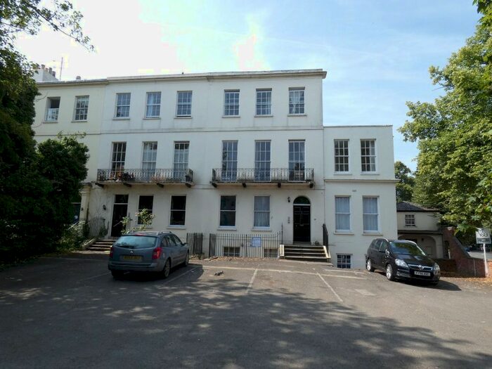 1 Bedroom Flat To Rent In London Road, Charlton Kings, Cheltenham, GL52