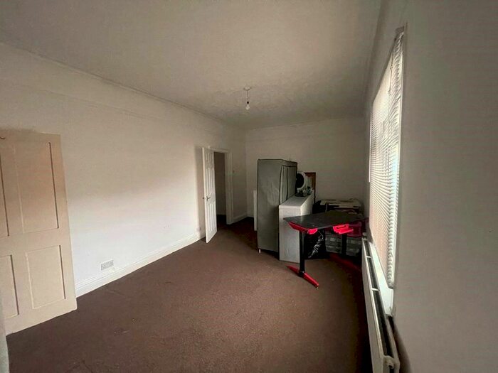 2 Bedroom End Of Terrace House For Sale In Londonderry Road, Stockton-On-Tees, Durham, TS19