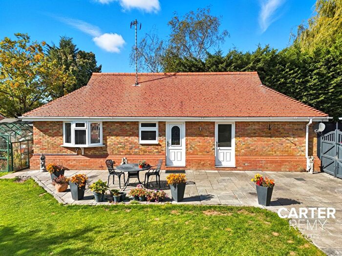 1 Bedroom Flat To Rent In Grange Road, Basildon, SS13