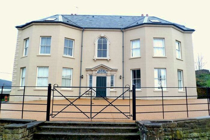 1 Bedroom Flat To Rent In Plas Kynaston Lane, Cefn Mawr, Wrexham, Clwyd, LL14