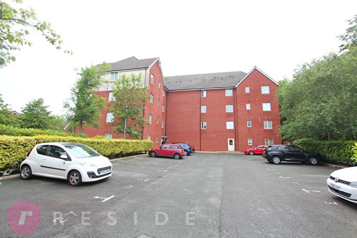2 Bedroom Flat For Sale In Sydney Barnes Close, Castleton, Rochdale, OL11