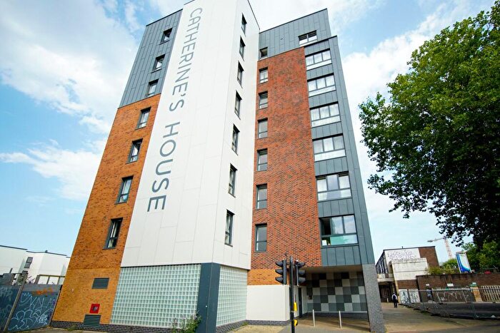 1 Bedroom Flat To Rent In Catherines House, Dalby Avenue, Bedminster, BS3