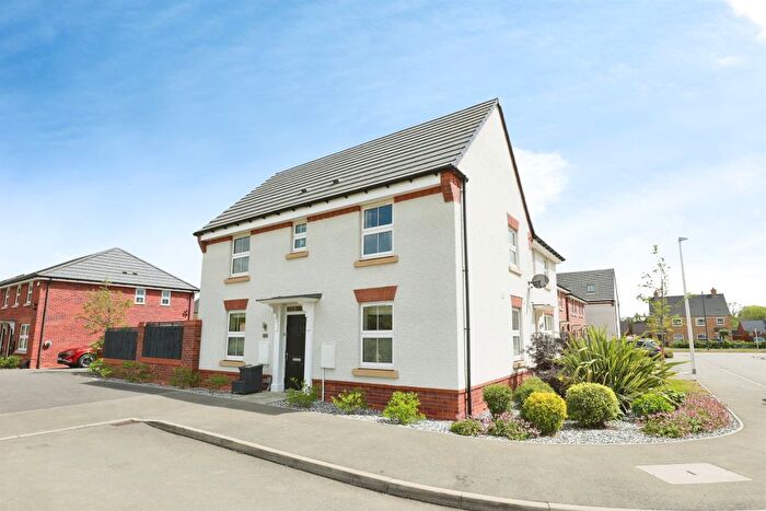 3 Bedroom Semi Detached House For Sale In Jones Grove, Upper Lighthorne, Leamington Spa, CV33