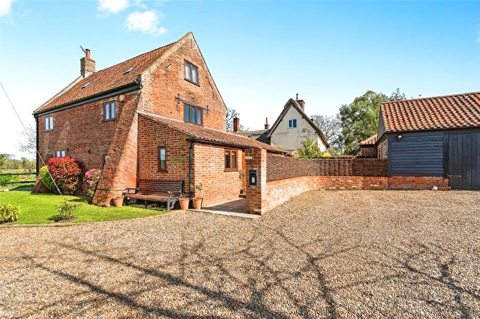 3 Bedroom Barn Conversion For Sale In Hemblington Hall Road, Hemblington, Norwich, NR13