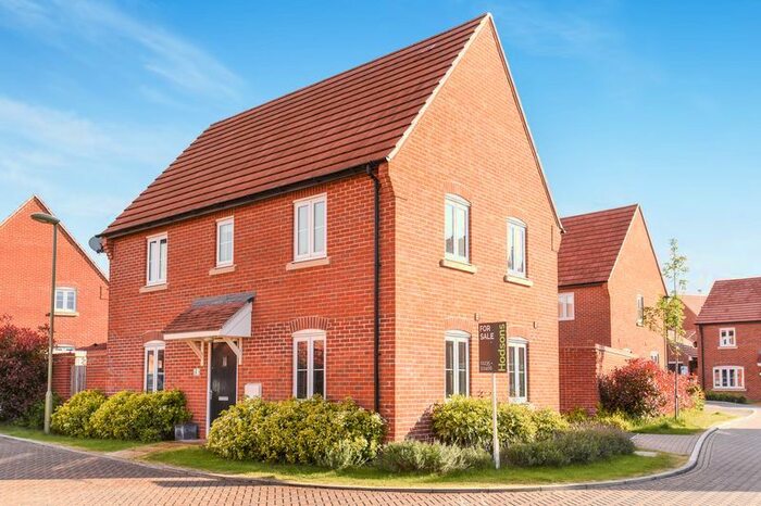 3 Bedroom Detached House To Rent In Chris Muir Place, Didcot, OX11