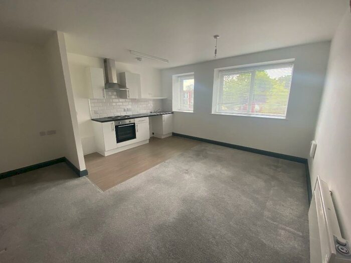 Studio To Rent In Browns Green, Birmingham, B20