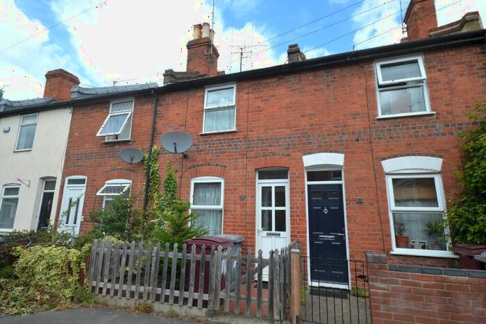 2 Bedroom Terraced House To Rent In Kings Road, Caversham, Reading, RG4