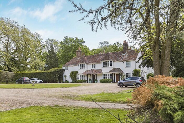 5 Bedroom Semi-Detached House To Rent In Woodcock Lodge, Epping Green, SG13