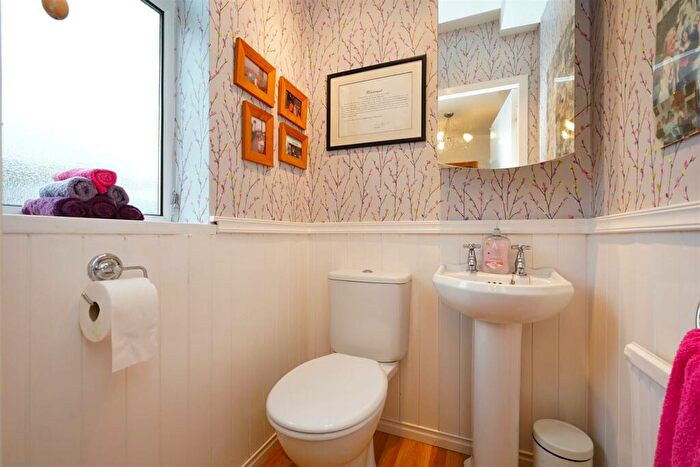 4 Bedroom Detached House For Sale In Poplar Bank, Barrow-In-Furness, LA13