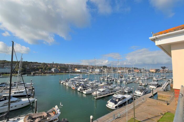 2 Bedroom Apartment To Rent In Britannia Way, PO32