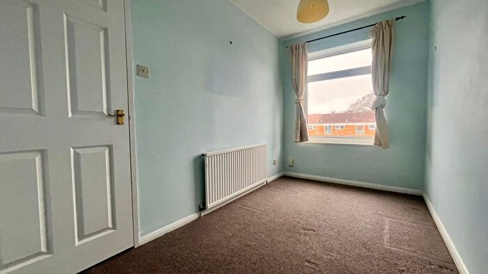 2 Bedroom End Of Terrace House To Rent In Forester Close, Swindon, SN3