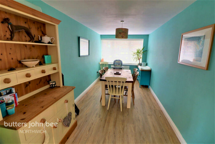 5 Bedroom Detached House For Sale In Kensington Crescent, Northwich, CW8
