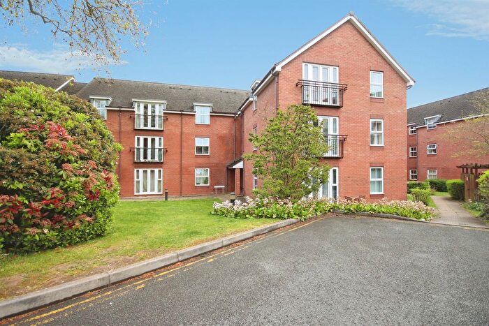 1 Bedroom Flat For Sale In Romani Close, Warwick, CV34