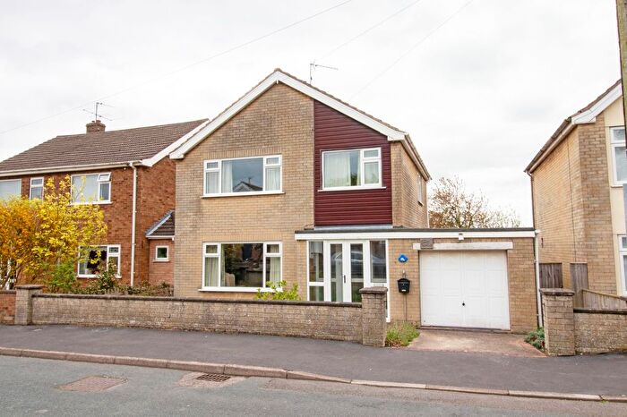 3 Bedroom Detached House For Sale In Sunnybank, Barton-Upon-Humber, DN18
