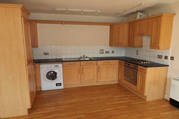 3 Bedroom Flat To Rent In Gas Street, Birmingham, B1