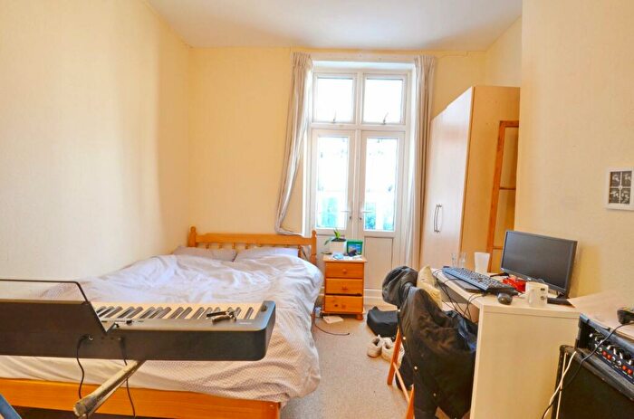 5 Bedroom Terraced House To Rent In Osborne Avenue, Bristol, BS7