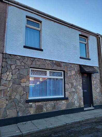 3 Bedroom Terraced House To Rent In Neath, SA12