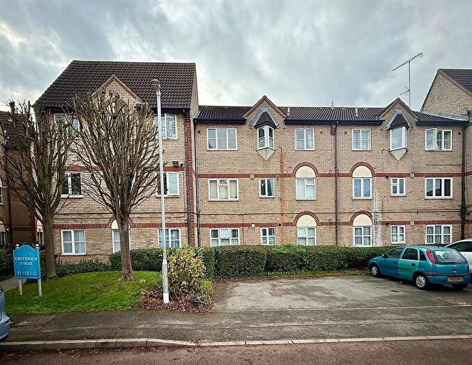 1 Bedroom Flat To Rent In Greenwich Court, Parkside, Waltham Cross, EN8