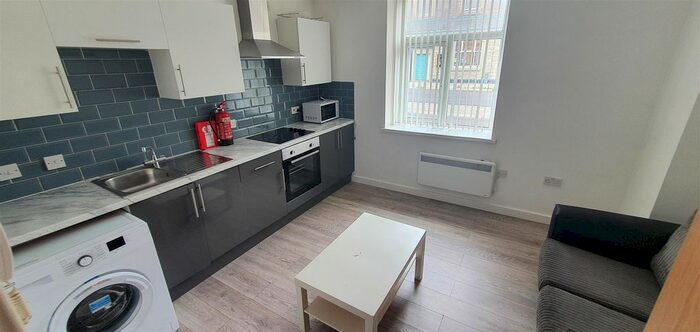 1 Bedroom Flat To Rent In , Cathays Terrace, Cathays, CF24