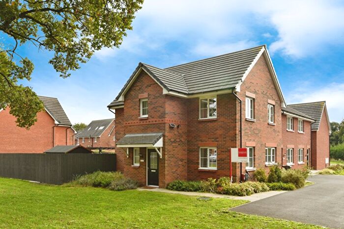 4 Bedroom Detached House For Sale In Crowson Drive, Stoke-On-Trent, Staffordshire, ST7