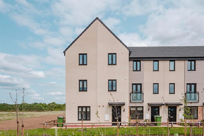 2 Bedroom Apartment To Rent In Hampton Green, Peterborough, PE7