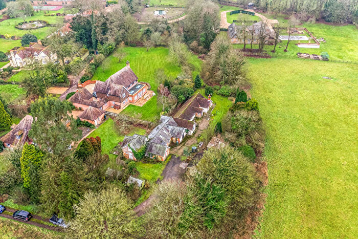 3 Bedroom Detached Bungalow For Sale In Crawley, Winchester, SO21