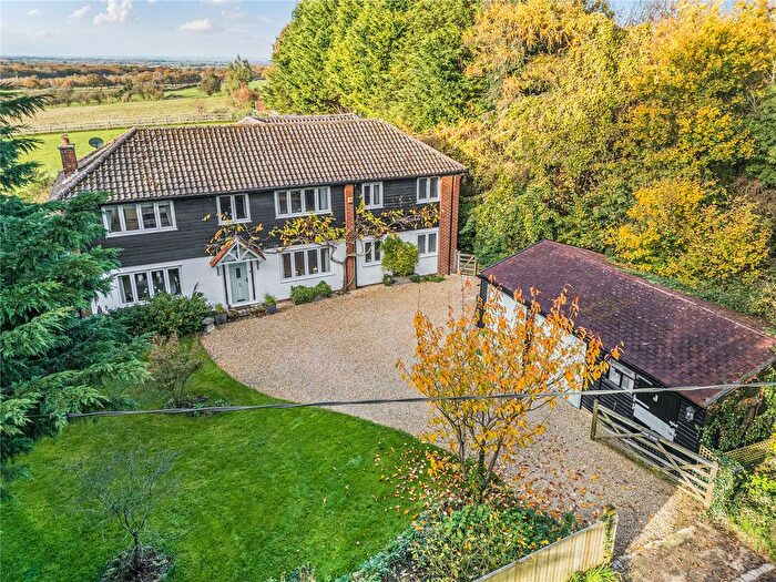 4 Bedroom Equestrian Property For Sale In Flaxlands, Royal Wootton Bassett, Swindon, Wiltshire, SN4