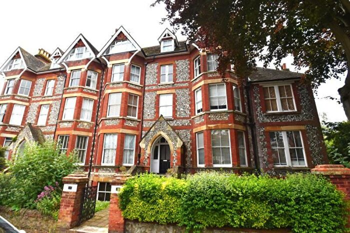 2 Bedroom Flat For Sale In Blackwater Road, Eastbourne, East Sussex, BN20