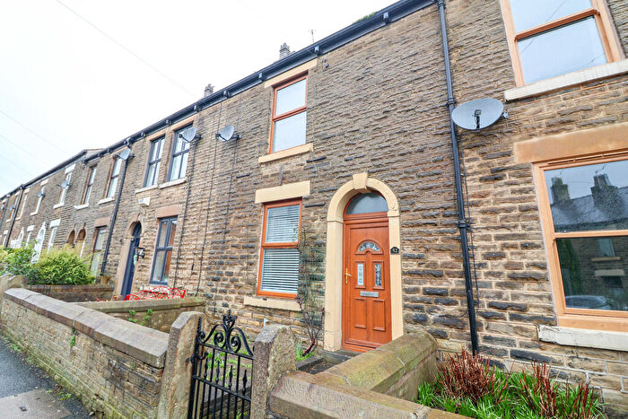 2 Bedroom Terraced House To Rent In Princess Street, Glossop, SK13