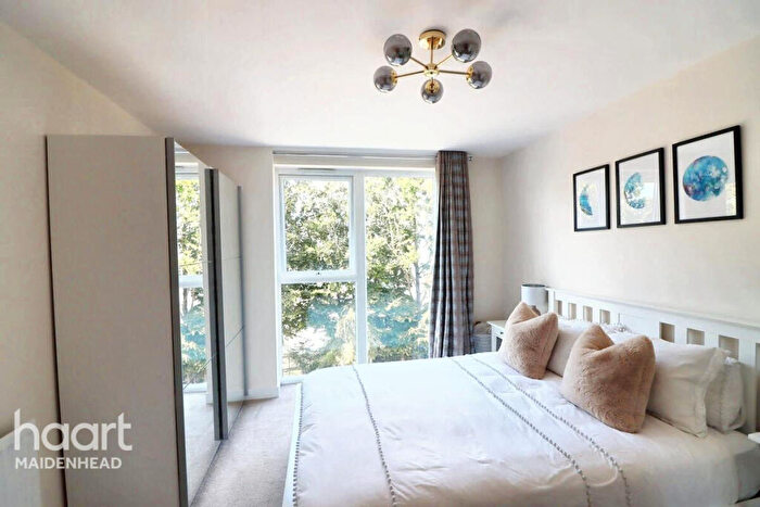 1 Bedroom Apartment For Sale In Sallow House, Maidenhead, SL6